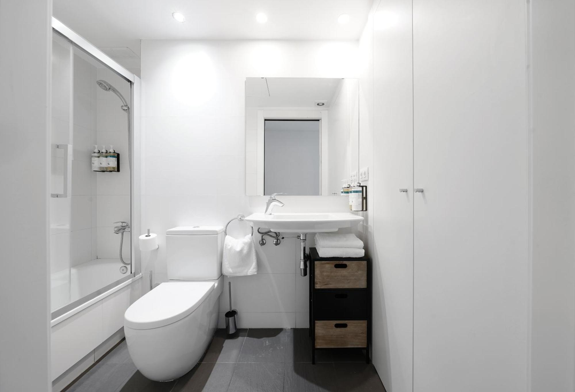 Ferienwohnung Numa Barcelona Colmena Zimmer foto